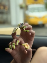 マゴノテ