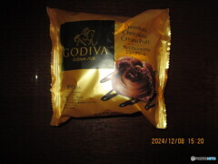 プレミアムショコラのシュークリーム