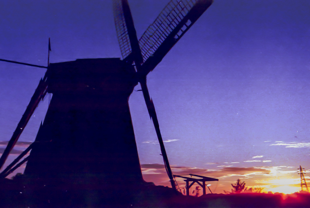 風車夕景　film