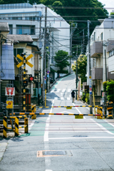 都内の踏切と坂。