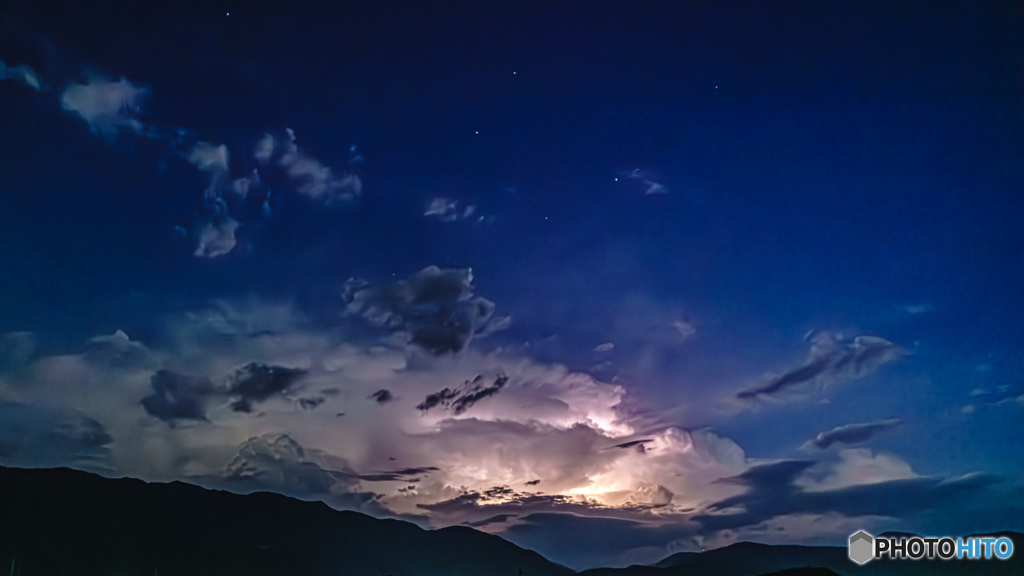 雷雲・雷光