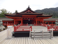 厳島神社　神殿