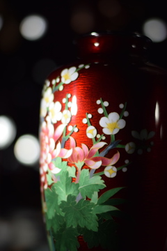 漆紅に咲く