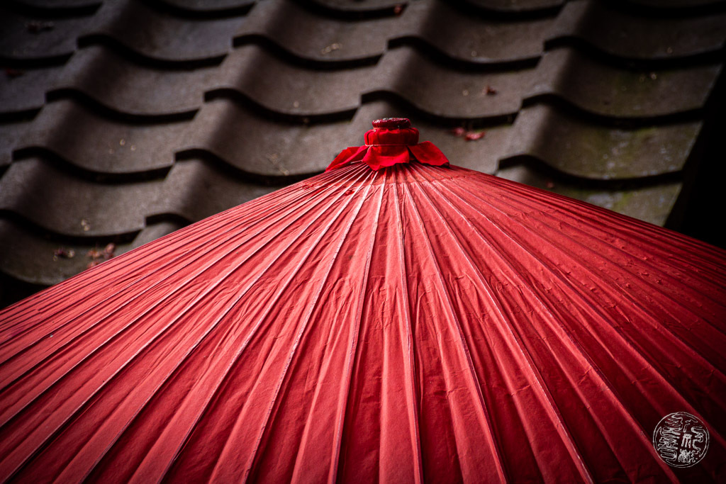 2つの雨や日差しから保護するカバー