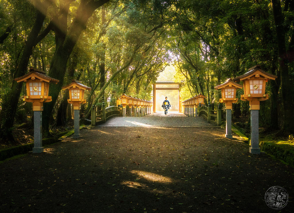 お寺への道