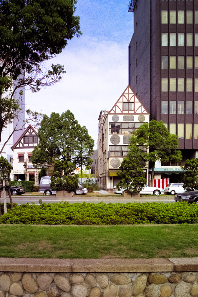 その場所で大惨事が起こる2か月前に撮影された写真