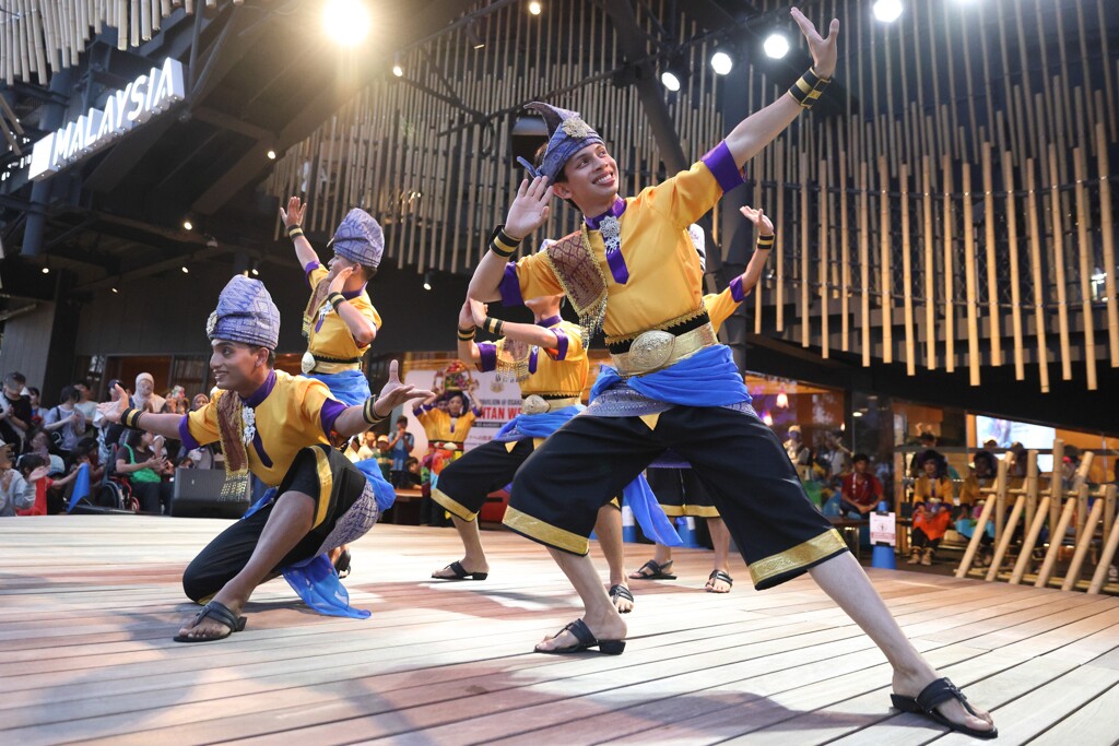 7月31日 大阪万博 ８