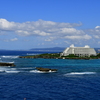 海に浮かぶ白の楽園