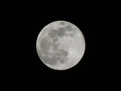 スーパームーン