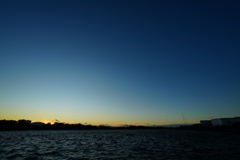 強風の夕暮れ②