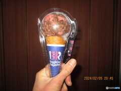 ＭＥＬＴＹ　ＳＴＲＡＷＢＥＲＲＹ　ＣＨＯＣＯＬＡＴＥ