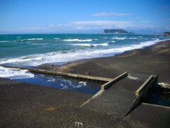 七里ヶ浜と江ノ島