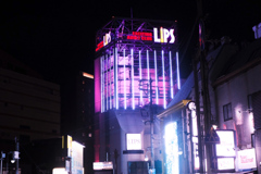 エキサイティングでアダルトなクラブ