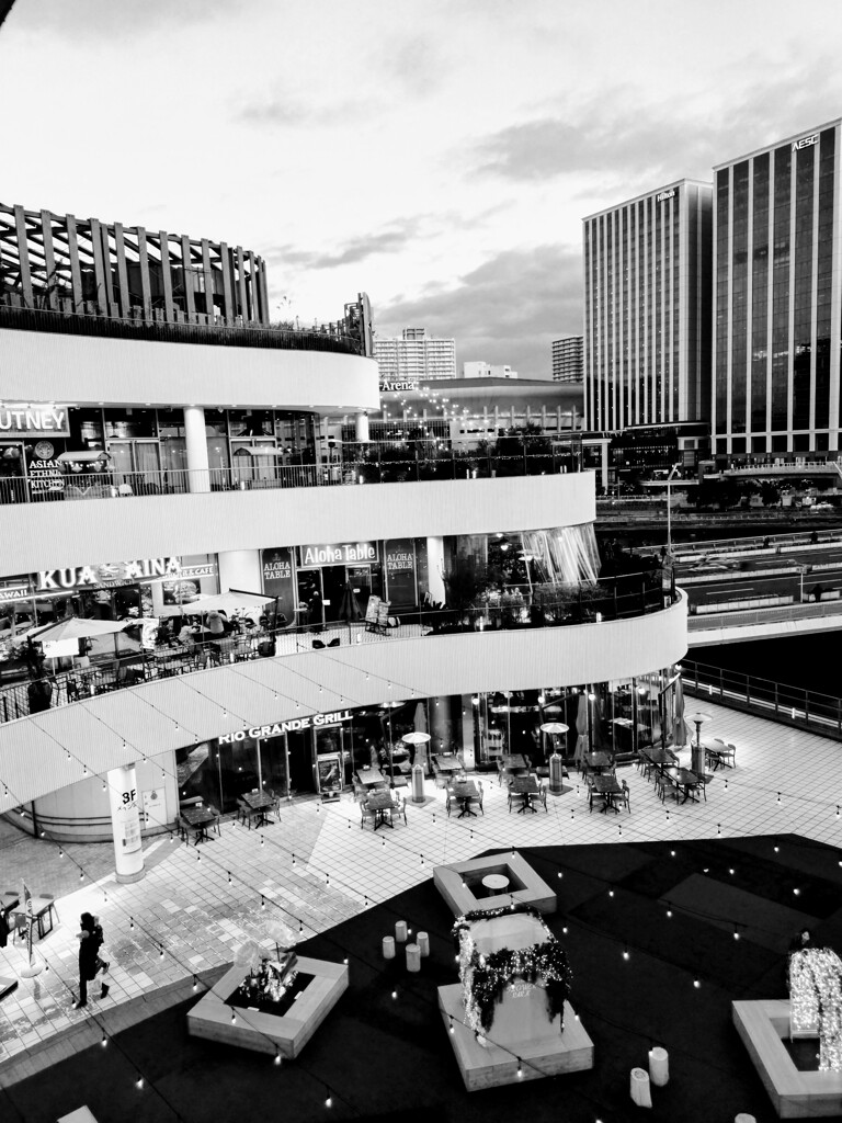 横浜ベイクォーター