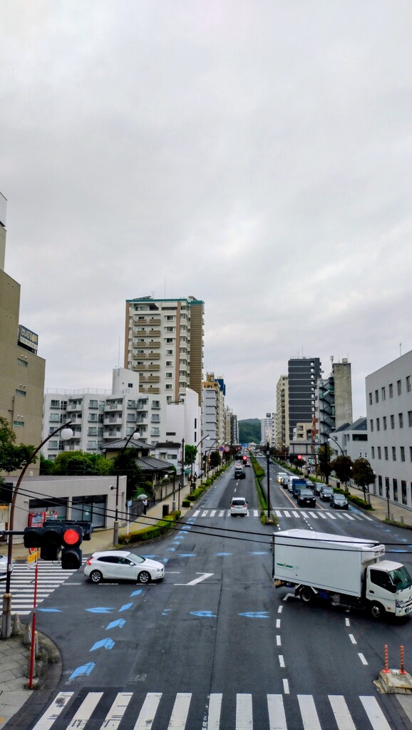「耳をすませば」の街