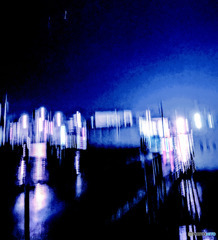 雨の夜に
