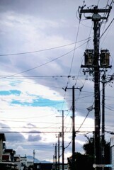 小雨の切れ目に青空
