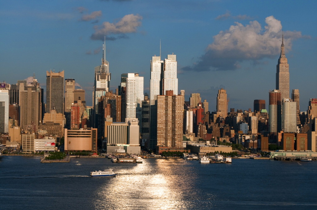 Reflection over the Hudson River 