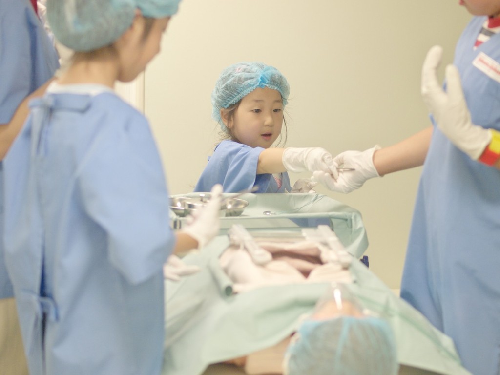 KidZania　お仕事体験　外科医さん