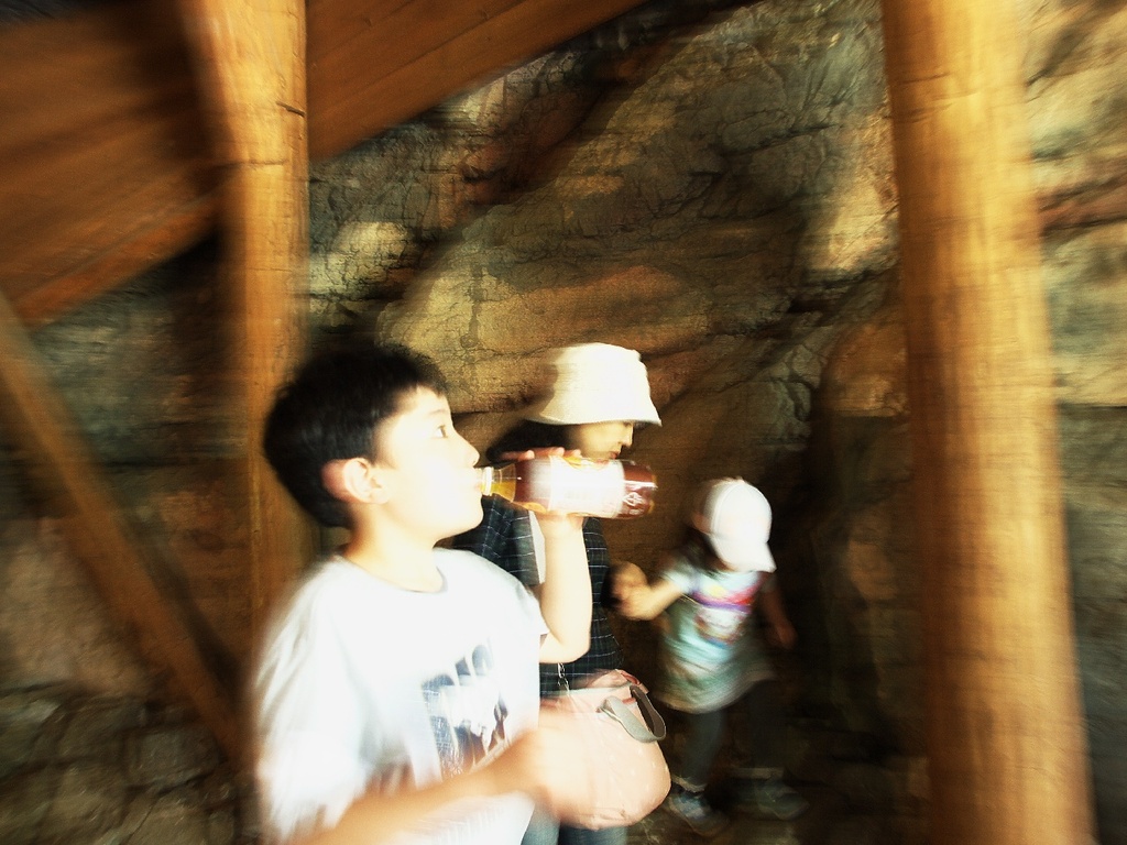 トンネルの中で