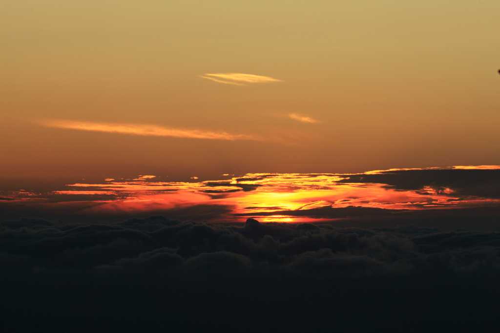 雲　火災