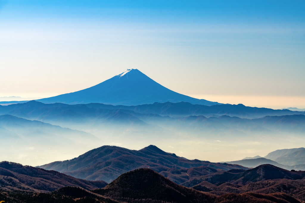 金峰山から望む富士山