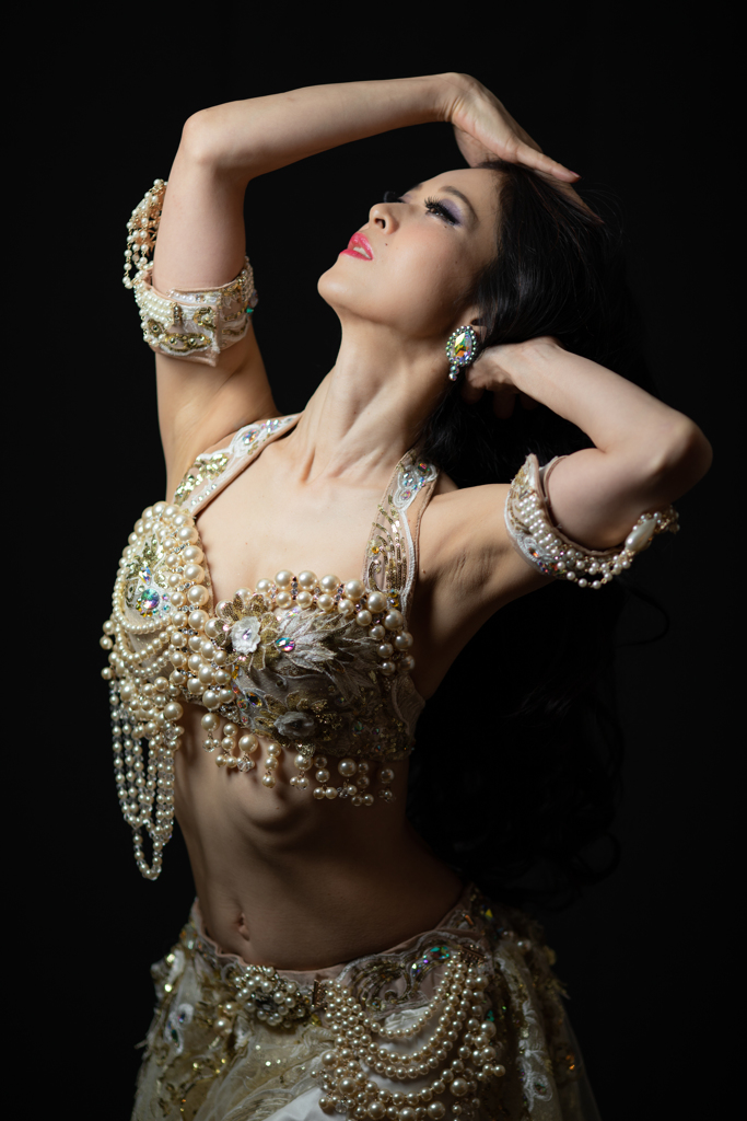 Oriental Dancer Farasha