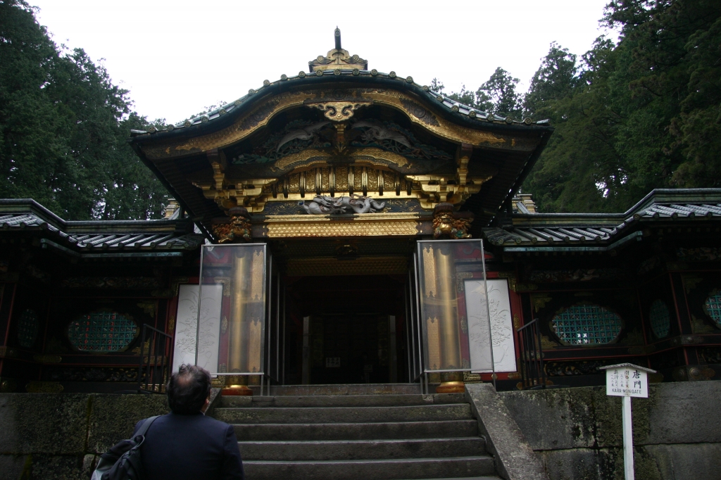 日光山輪王寺 大猷院 唐門１