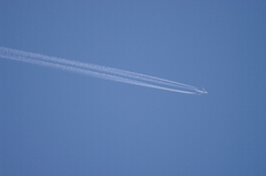 飛行機雲