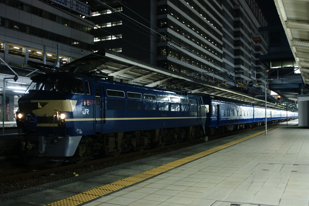 寝台特急 in 名駅