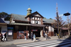 原宿駅　駅舎