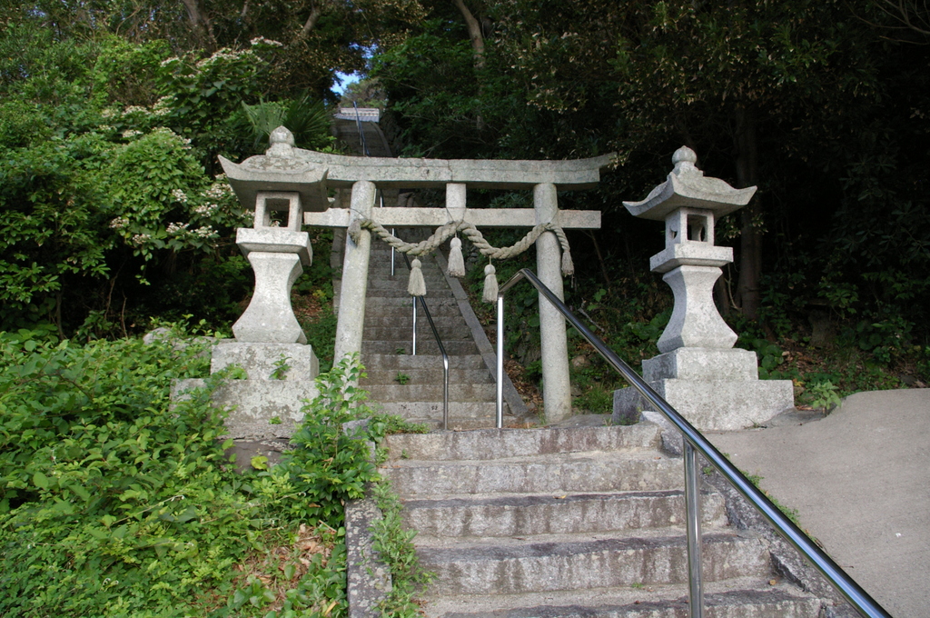 IMGP2977池の浦平家神社