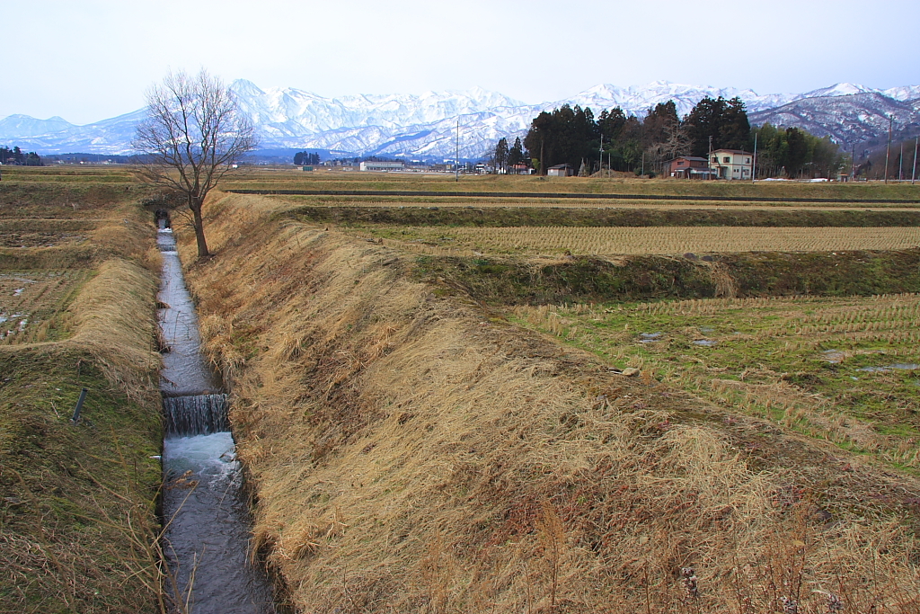 山麓の田園風景