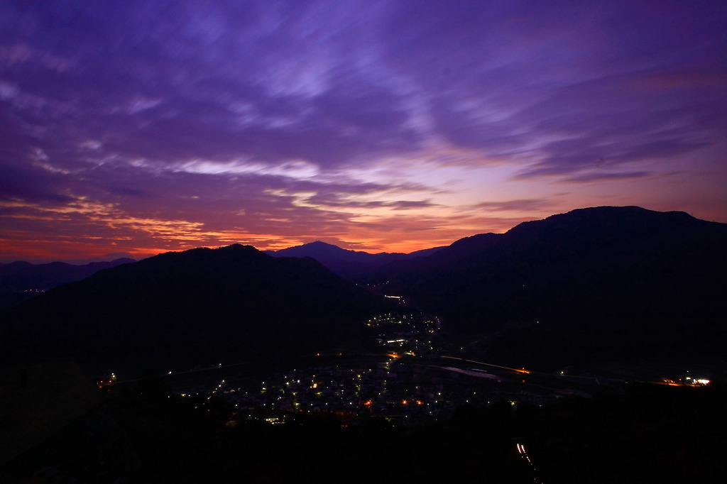夜明けの空