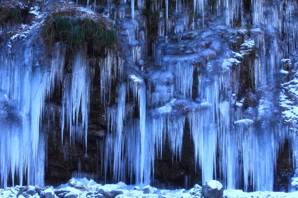 氷の刃