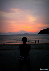 影絵小屋・逗子海岸（瑞の魁さん）