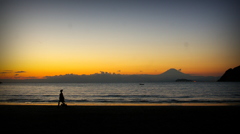 影絵小屋・逗子海岸
