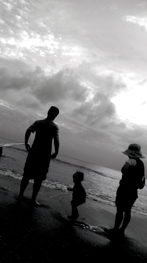 影絵小屋・逗子海岸