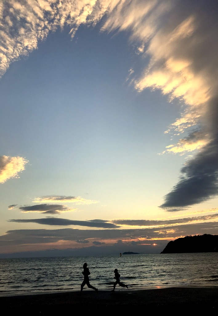 影絵小屋・逗子海岸