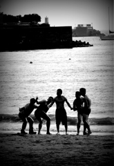 影絵小屋・逗子海岸