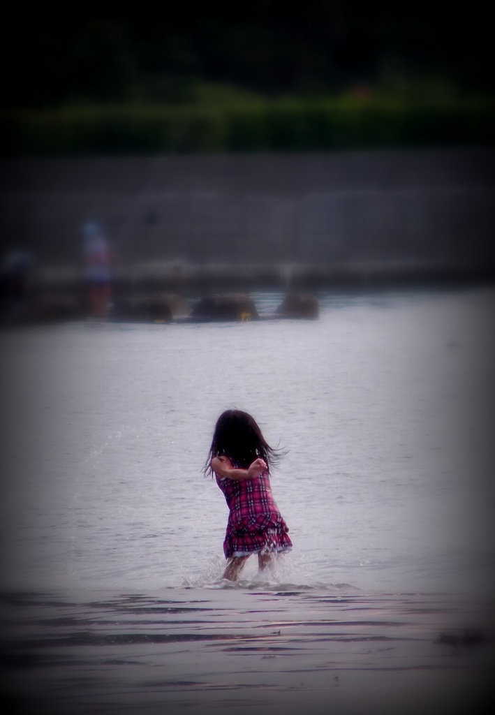 夏を惜しむがごとく