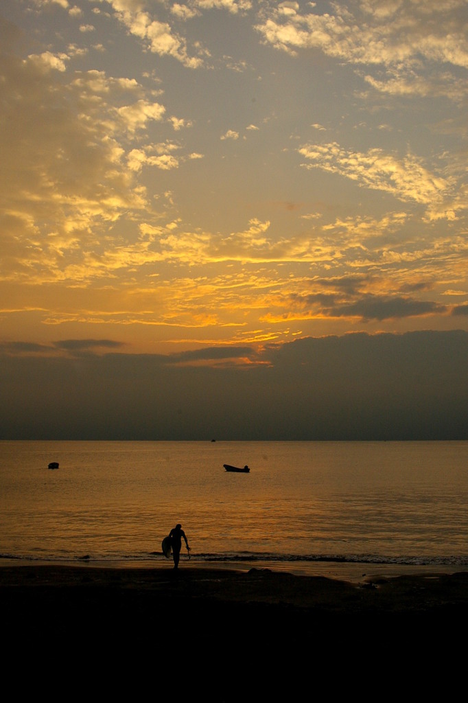 影絵小屋・逗子海岸