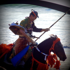 逗子海岸　流鏑馬2012（喜）