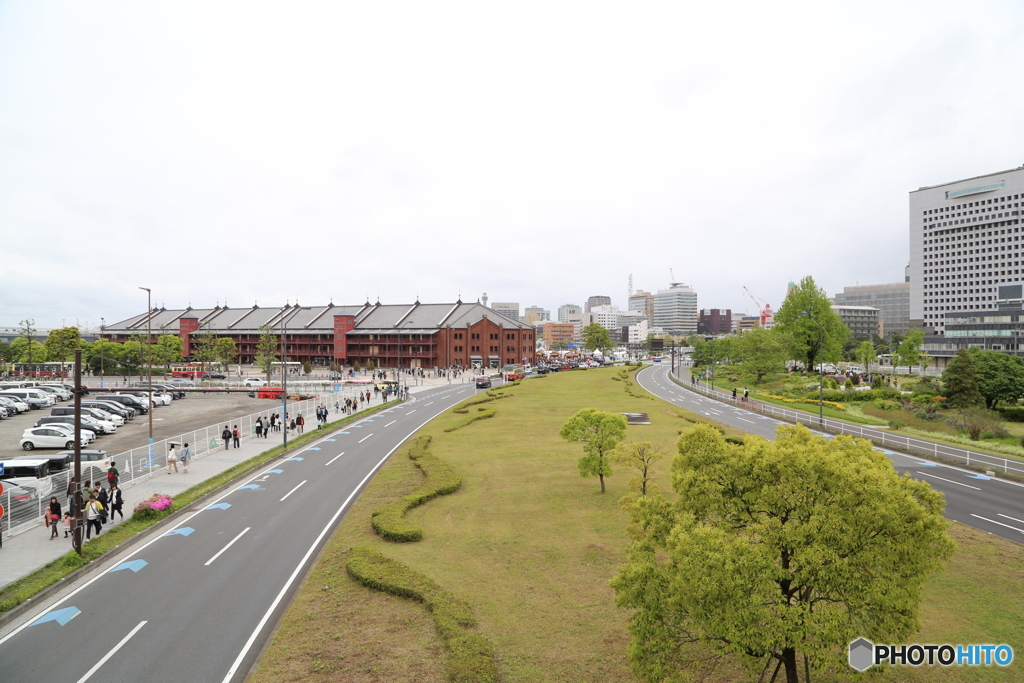横浜