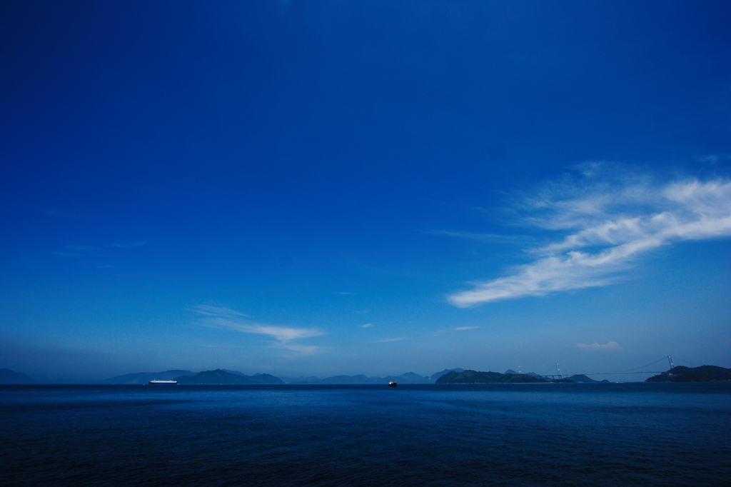 ＢＬＵＥ