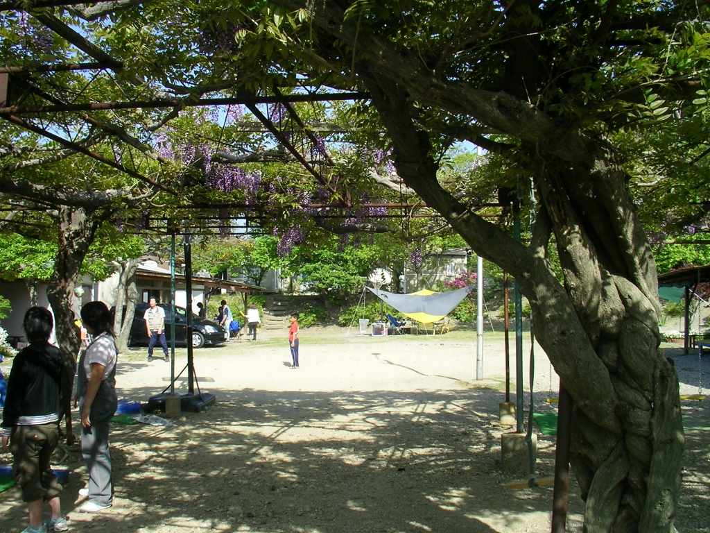 中日小野浦キャンプバンガロー村