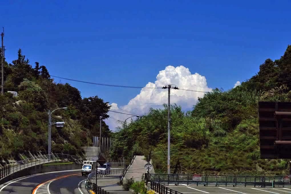 夏の雲