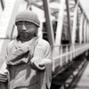 鉄橋とお地蔵様