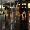 冷たい雨の夜