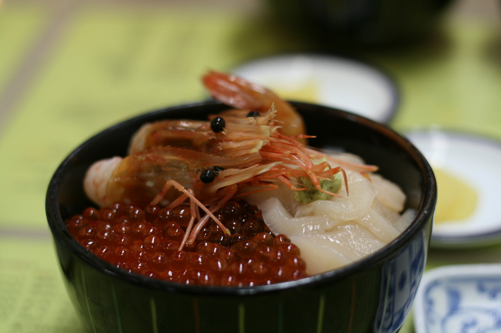 海鮮丼